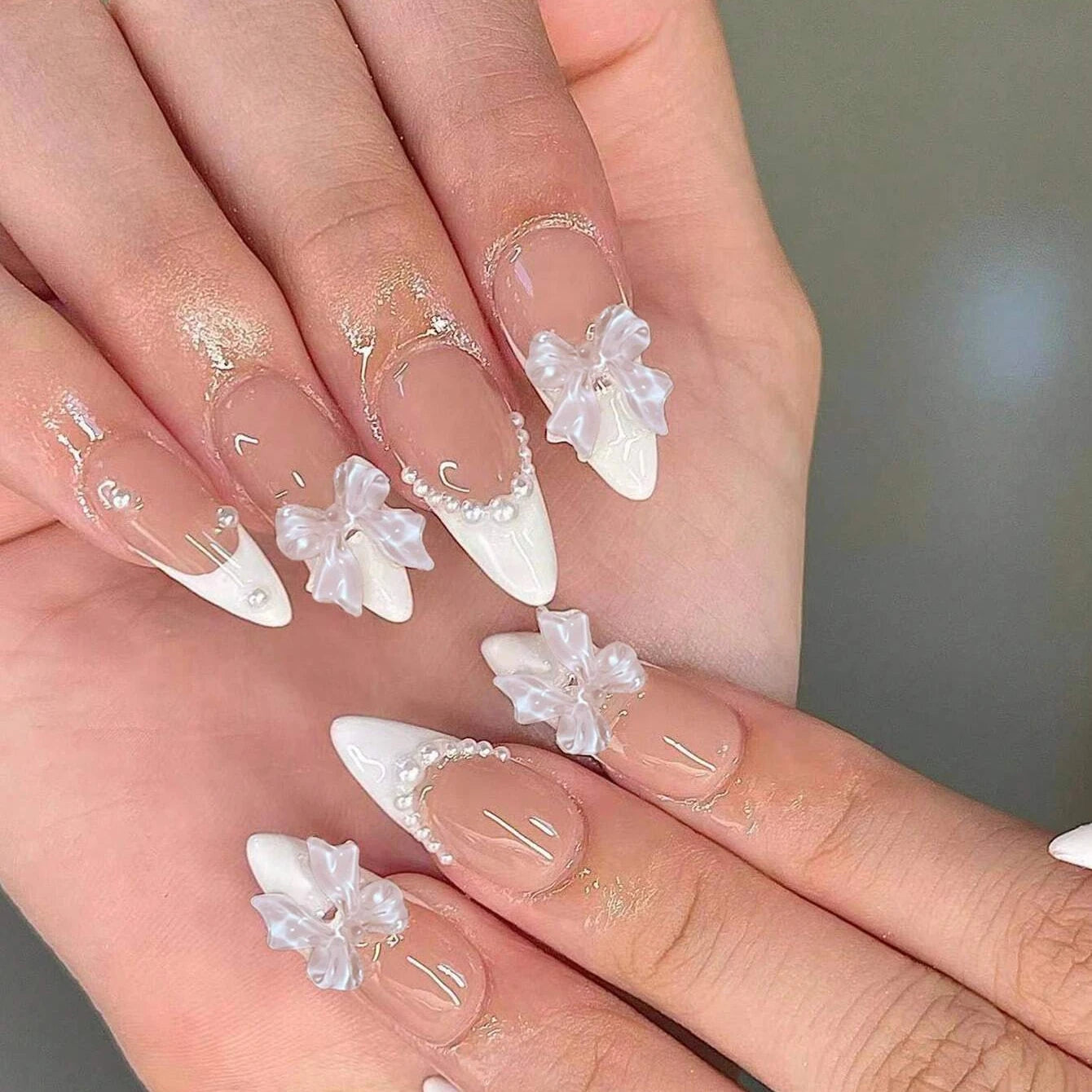 24Pcs/Set Short Square Fake Nails for Women Cute White French Tips Y2K Press on False Nail Supplies
