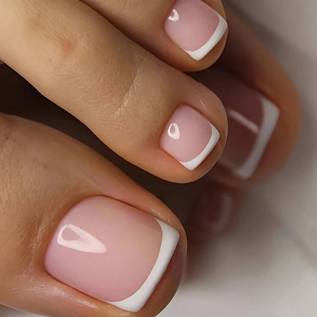 24Pcs/Set Short Square Fake Nails for Women Cute White French Tips Y2K Press on False Nail Supplies